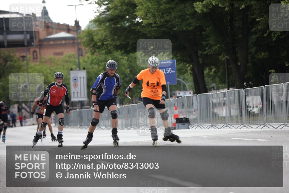 29.06.2025 - hella hamburg halbmarathon Jannik Wohlers http://msf.ph/oto/8343003 29.06.2025 09:02:31 Lombardsbrücke  meine-sportfotos.de