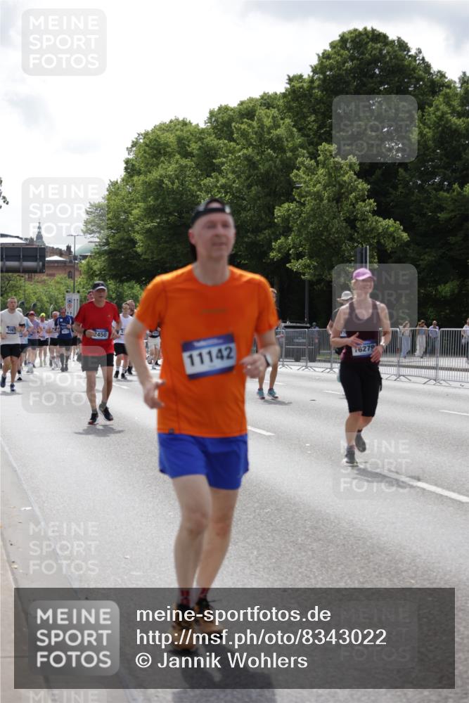 29.06.2025 - hella hamburg halbmarathon Jannik Wohlers http://msf.ph/oto/8343022 29.06.2025 10:42:30 Lombardsbrücke 1656, 1964, 2158, 2450, 2509, 3283, 3378, 3764, 4092, 4105, 4385, 5067, 5967, 8161, 8795, 8991, 9304, 9378, 10008, 10180, 10697, 11142, 11710, 12151, 12441, 13049, 13070, 13417, 14126, 14422, 14694, 15168, 15190, 15820, 16279, 16892, 17037, 17609, 18540 meine-sportfotos.de