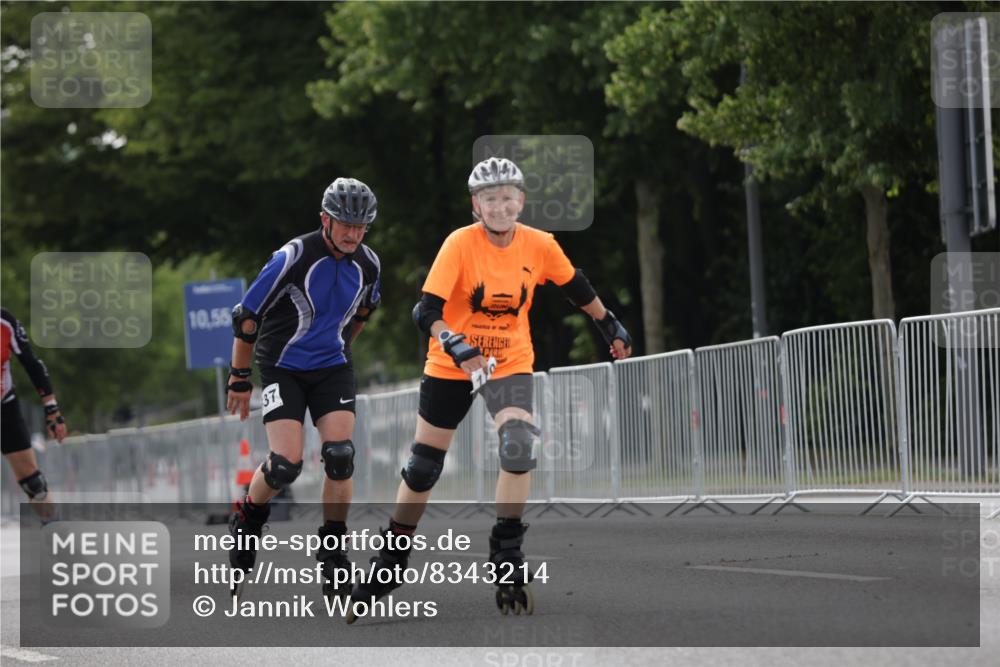 29.06.2025 - hella hamburg halbmarathon Jannik Wohlers http://msf.ph/oto/8343214 29.06.2025 09:02:33 Lombardsbrücke  meine-sportfotos.de