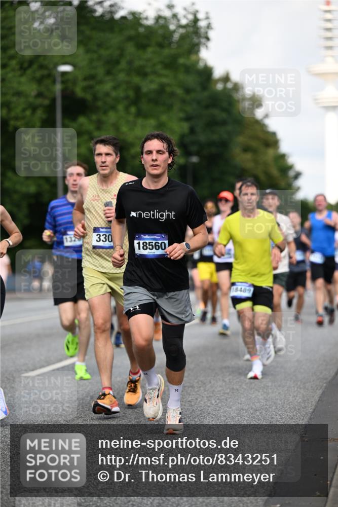 29.06.2025 - hella hamburg halbmarathon Dr. Thomas Lammeyer http://msf.ph/oto/8343251 29.06.2025 09:56:01 Kennedybrücke 1057, 1139, 1169, 1220, 1512, 1604, 3305, 3618, 4565, 4871, 4915, 5007, 5011, 5231, 5336, 6373, 6711, 7185, 7432, 7710, 7961, 8564, 8852, 9444, 10099, 10251, 10493, 10691, 10741, 11062 meine-sportfotos.de
