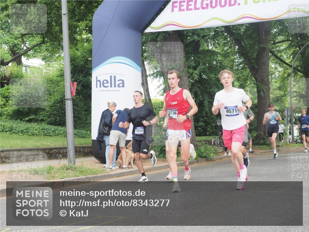 29.06.2025 - hella hamburg halbmarathon KatJ http://msf.ph/oto/8343277 29.06.2025 10:19:41 Zwischen KM18-KM19 7186 meine-sportfotos.de