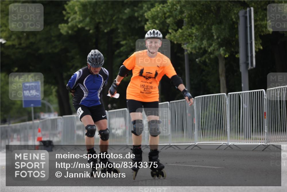 29.06.2025 - hella hamburg halbmarathon Jannik Wohlers http://msf.ph/oto/8343375 29.06.2025 09:02:33 Lombardsbrücke  meine-sportfotos.de