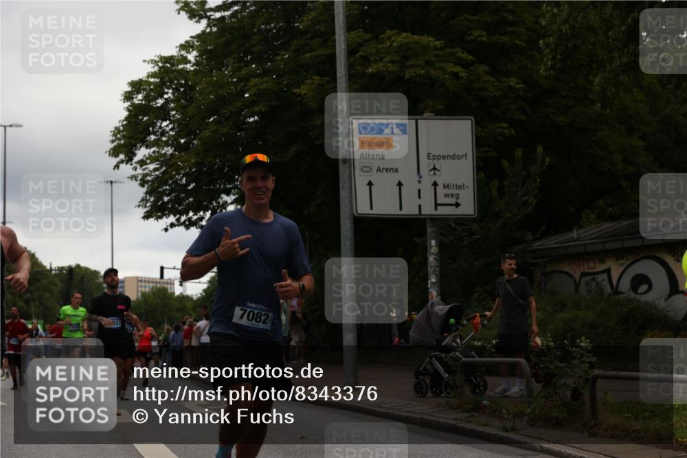 29.06.2025 - hella hamburg halbmarathon Yannick Fuchs http://msf.ph/oto/8343376 29.06.2025 10:52:18 20KM 1319, 1595, 1833, 2159, 2250, 2488, 2619, 2656, 2840, 2996, 3251, 3859, 4319, 4502, 4550, 4708, 4767, 5277, 5341, 5675, 5926, 6138, 6147, 6592, 7082, 7189, 7659, 7856, 8089, 8322, 8585, 9230, 9316, 10020, 10268, 10319, 10518, 10703, 10788, 11394, 11605, 11808, 11846, 12378, 12495, 12585, 12734, 12735, 12879, 13287, 13512, 13654, 13694, 13816, 13880, 14266, 14673, 15197, 15434, 15527, 16189, 16531, 17531, 17827, 18180, 18492, 18727, 18985 meine-sportfotos.de