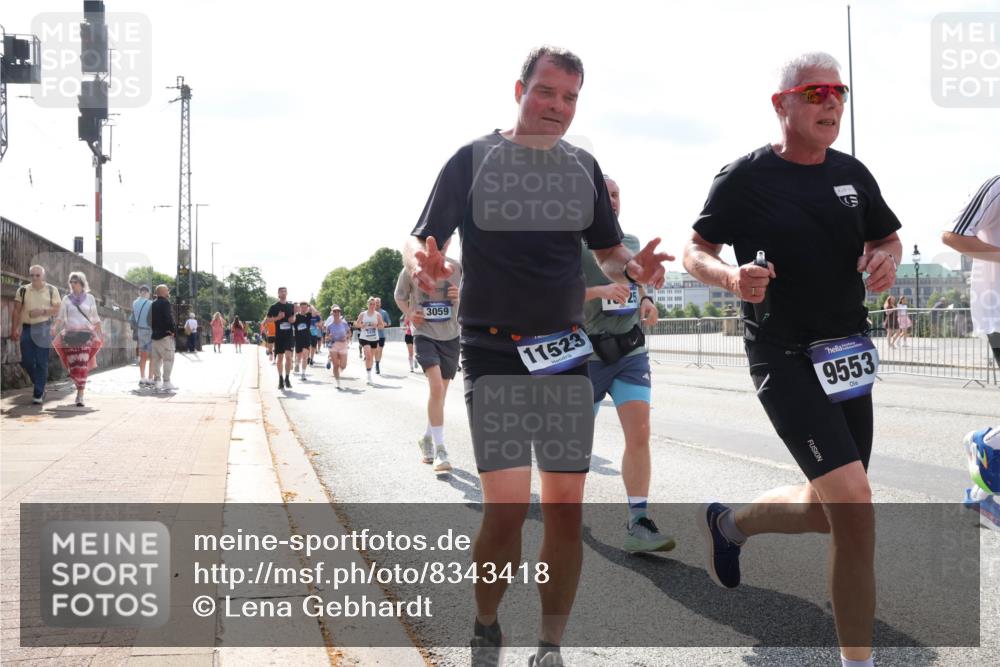 29.06.2025 - hella hamburg halbmarathon Lena Gebhardt http://msf.ph/oto/8343418 29.06.2025 10:00:47 Lombardsbrücke 3059, 11523, 9553, 1019, 1526, 1544, 1568, 1583, 1611, 1681, 1726, 2027, 2086, 2236, 2346, 2426, 2474, 2606, 2652, 2982, 3042, 3059, 3141, 3319, 3400, 3625, 3740, 3794, 3861, 3983, 4238, 4419, 4579, 4594, 4616, 4708, 4767, 4813, 4940, 4945, 5033, 5418, 5643, 5870, 6084, 6138, 6147, 6220, 6260, 6443, 6470, 6531, 6714, 6757, 7658, 7757, 7759, 7761, 8255, 8326, 8478, 8632, 8923, 9124, 9553, 9555, 9577, 10074, 10188, 10271, 10599 meine-sportfotos.de