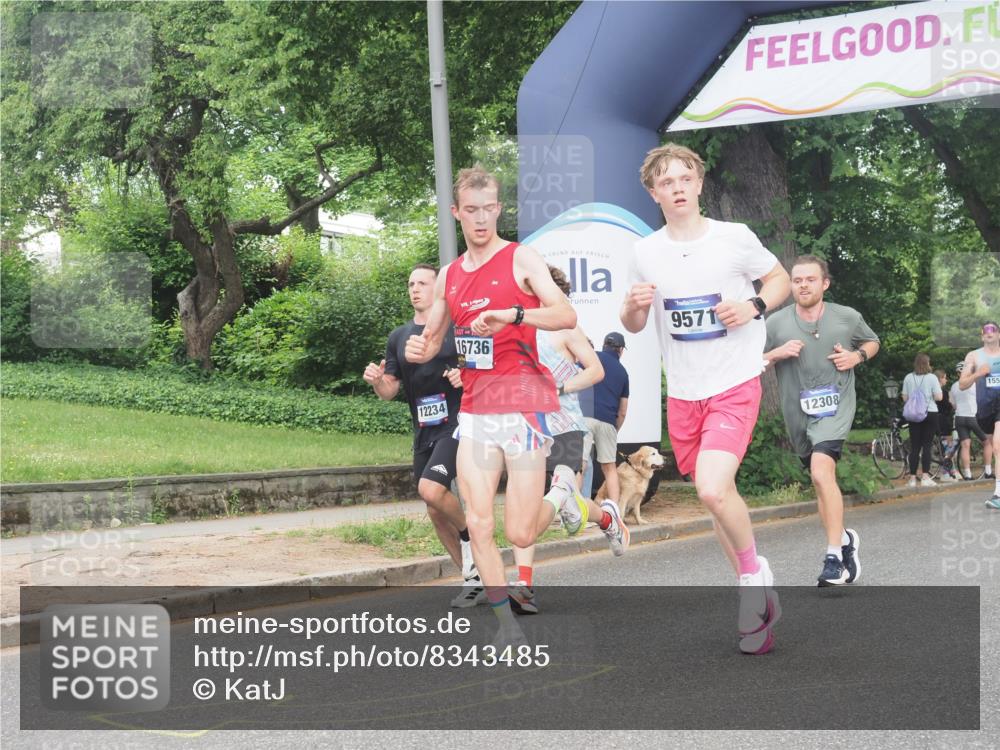 29.06.2025 - hella hamburg halbmarathon KatJ http://msf.ph/oto/8343485 29.06.2025 10:19:42 Zwischen KM18-KM19 7186 meine-sportfotos.de