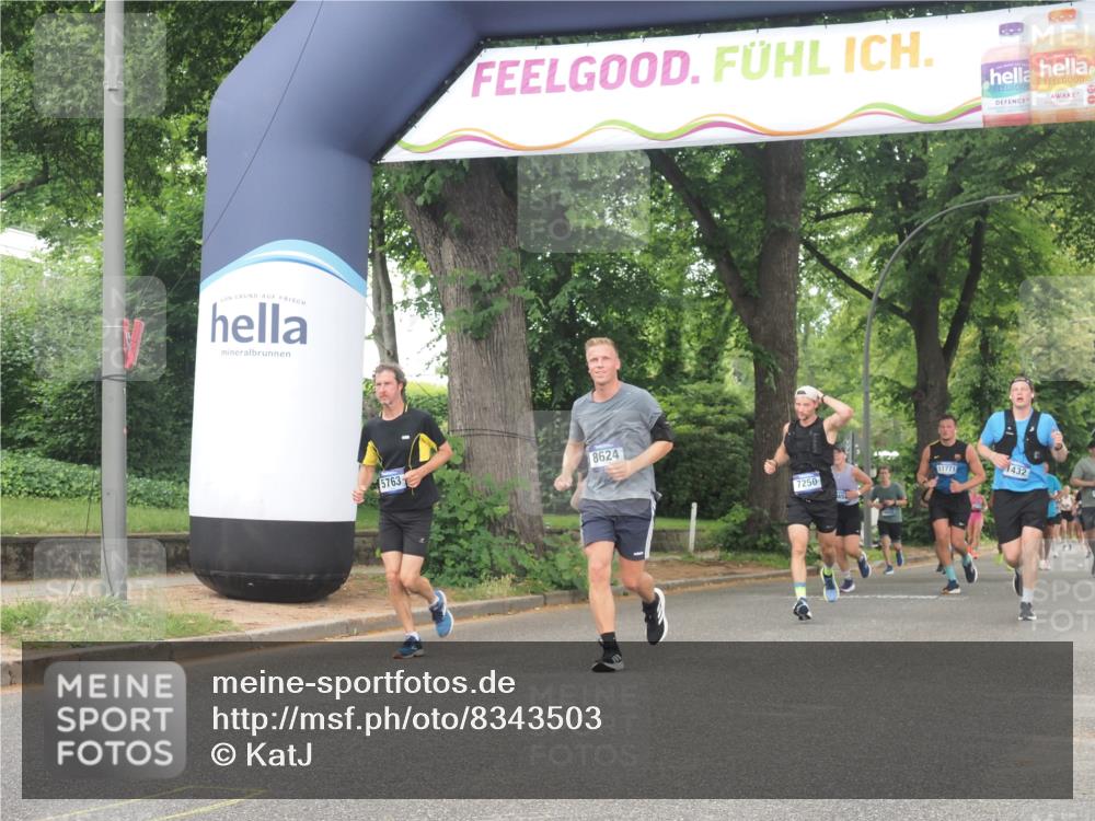 29.06.2025 - hella hamburg halbmarathon KatJ http://msf.ph/oto/8343503 29.06.2025 10:49:11 Zwischen KM18-KM19 5763, 7250, 8176, 8624 meine-sportfotos.de