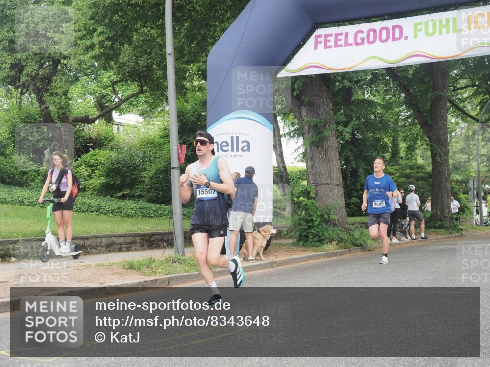 29.06.2025 - hella hamburg halbmarathon KatJ http://msf.ph/oto/8343648 29.06.2025 10:19:44 Zwischen KM18-KM19 3845, 7186 meine-sportfotos.de