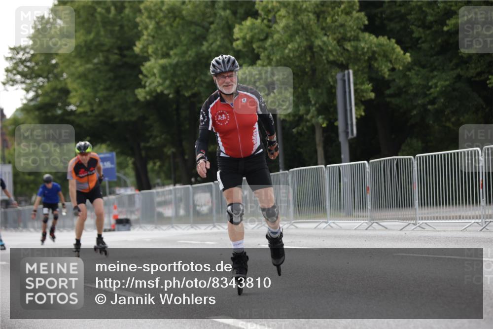 29.06.2025 - hella hamburg halbmarathon Jannik Wohlers http://msf.ph/oto/8343810 29.06.2025 09:02:37 Lombardsbrücke  meine-sportfotos.de