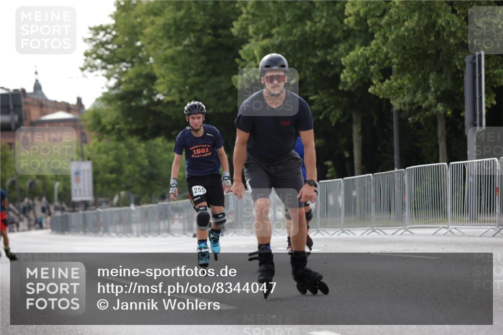 29.06.2025 - hella hamburg halbmarathon Jannik Wohlers http://msf.ph/oto/8344047 29.06.2025 09:02:40 Lombardsbrücke  meine-sportfotos.de