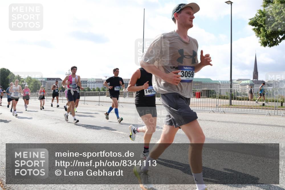 29.06.2025 - hella hamburg halbmarathon Lena Gebhardt http://msf.ph/oto/8344113 29.06.2025 10:00:48 Lombardsbrücke 5418, 17852, 3141, 14675, 3059, 1019, 1526, 1544, 1568, 1583, 1611, 1681, 1726, 2027, 2086, 2236, 2346, 2426, 2474, 2606, 2652, 2982, 3042, 3059, 3141, 3319, 3400, 3625, 3740, 3794, 3983, 4238, 4419, 4579, 4594, 4616, 4708, 4767, 4813, 4940, 4945, 5033, 5418, 5643, 5870, 6138, 6147, 6220, 6443, 6470, 6487, 6531, 6714, 6757, 7658, 7757, 7759, 7761, 8255, 8326, 8478, 8632, 8923, 9124, 9553, 9555, 9577, 10074, 10188, 10271, 10599 meine-sportfotos.de