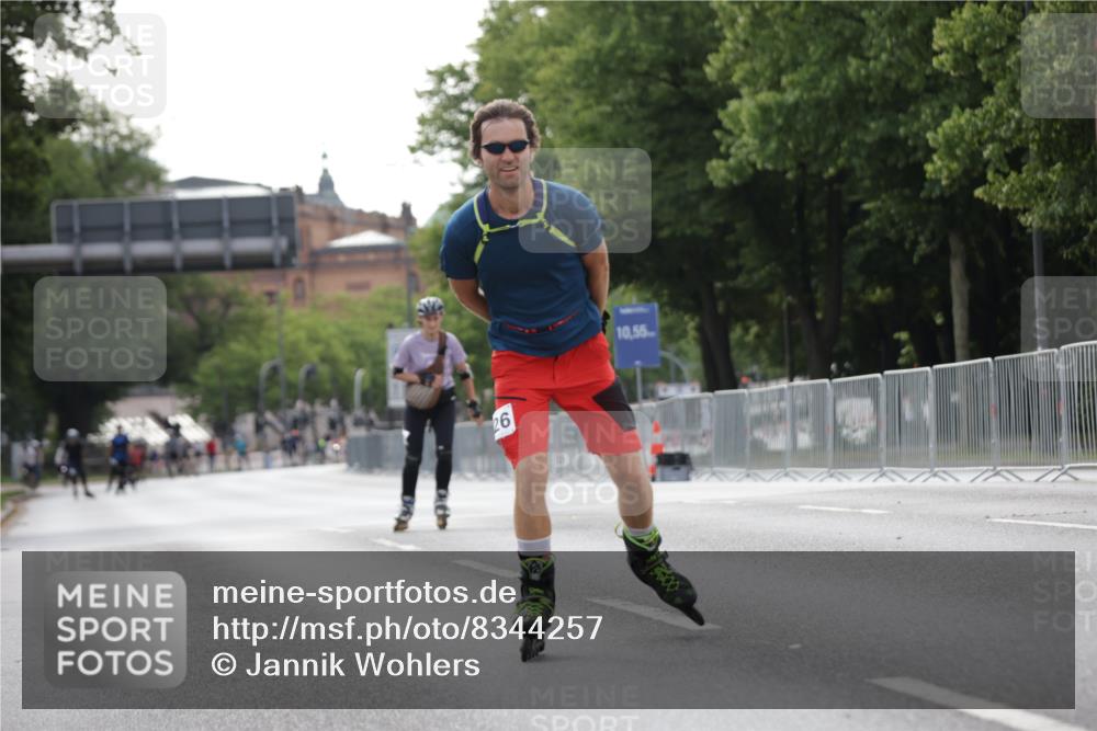 29.06.2025 - hella hamburg halbmarathon Jannik Wohlers http://msf.ph/oto/8344257 29.06.2025 09:02:46 Lombardsbrücke  meine-sportfotos.de