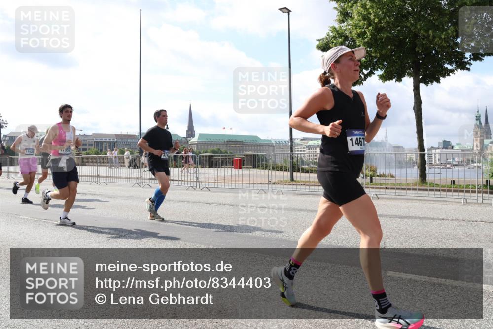 29.06.2025 - hella hamburg halbmarathon Lena Gebhardt http://msf.ph/oto/8344403 29.06.2025 10:00:49 Lombardsbrücke 16434, 7852, 1467, 1019, 1544, 1568, 1583, 1611, 1681, 1726, 2027, 2086, 2236, 2346, 2426, 2474, 2490, 2606, 2652, 2982, 3042, 3059, 3141, 3319, 3400, 3625, 3740, 3794, 3983, 4238, 4419, 4579, 4594, 4616, 4708, 4767, 4813, 4940, 4945, 5033, 5418, 5643, 5870, 6138, 6147, 6220, 6443, 6470, 6487, 6531, 6714, 6757, 7658, 7757, 7759, 7761, 8255, 8326, 8478, 8632, 8923, 9124, 9553, 9555, 9577, 10074, 10188, 10271, 10599 meine-sportfotos.de