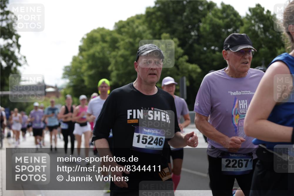 29.06.2025 - hella hamburg halbmarathon Jannik Wohlers http://msf.ph/oto/8344411 29.06.2025 10:42:45 Lombardsbrücke 1149, 1467, 1788, 1816, 2103, 2158, 2267, 2361, 2971, 3074, 3518, 3638, 3764, 4056, 4177, 4302, 4680, 5067, 5268, 5610, 5755, 5967, 7043, 7461, 7872, 8184, 8435, 8795, 8991, 9072, 9304, 9644, 9976, 10180, 10536, 11093, 11443, 11649, 11671, 12485, 12603, 13049, 13417, 13526, 13676, 13684, 13685, 13786, 13852, 15246, 15509, 15514, 15717, 16055, 16263, 16264, 16789, 16840, 17609, 17921, 18434, 18435, 18540, 18898, 19115 meine-sportfotos.de