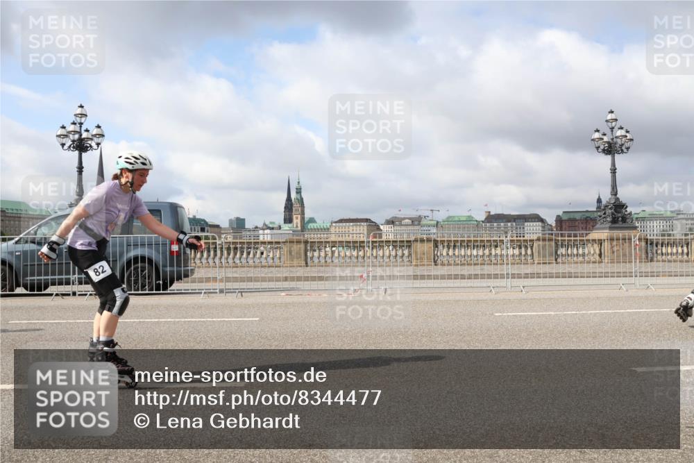 29.06.2025 - hella hamburg halbmarathon Lena Gebhardt http://msf.ph/oto/8344477 29.06.2025 09:09:08 Lombardsbrücke 82 meine-sportfotos.de