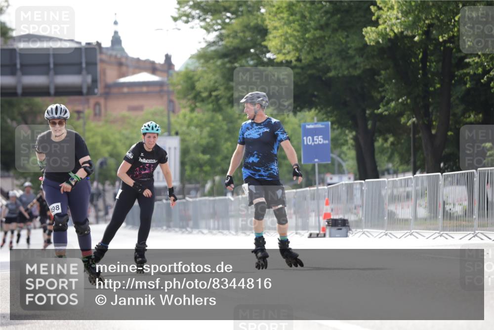 29.06.2025 - hella hamburg halbmarathon Jannik Wohlers http://msf.ph/oto/8344816 29.06.2025 09:03:03 Lombardsbrücke  meine-sportfotos.de