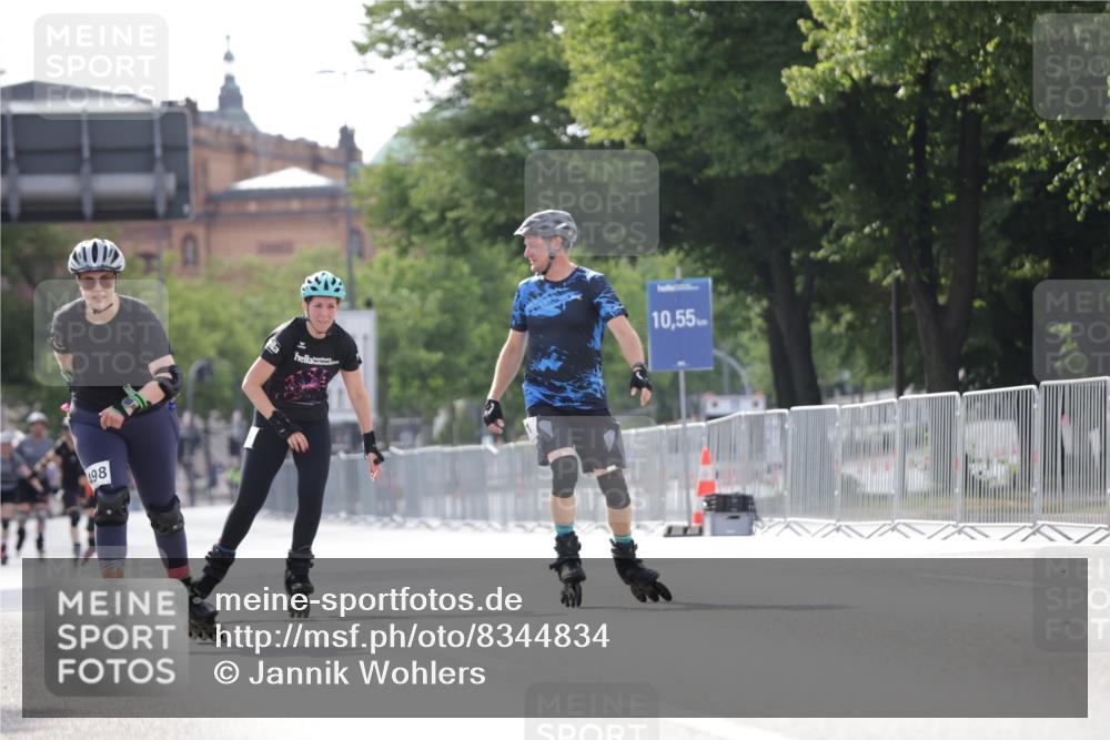 29.06.2025 - hella hamburg halbmarathon Jannik Wohlers http://msf.ph/oto/8344834 29.06.2025 09:03:03 Lombardsbrücke  meine-sportfotos.de