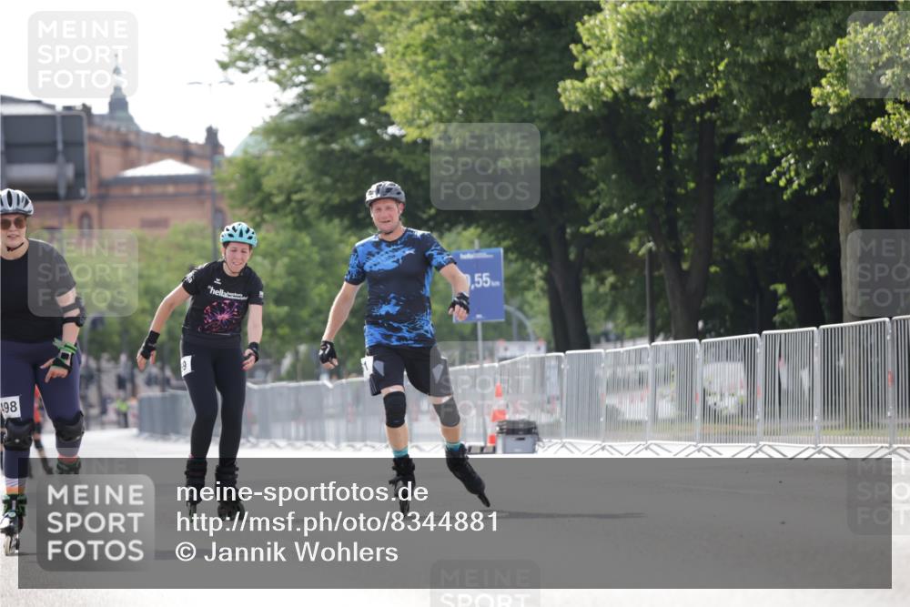 29.06.2025 - hella hamburg halbmarathon Jannik Wohlers http://msf.ph/oto/8344881 29.06.2025 09:03:03 Lombardsbrücke  meine-sportfotos.de