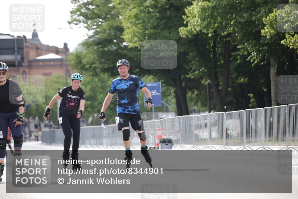 29.06.2025 - hella hamburg halbmarathon Jannik Wohlers http://msf.ph/oto/8344901 29.06.2025 09:03:03 Lombardsbrücke  meine-sportfotos.de