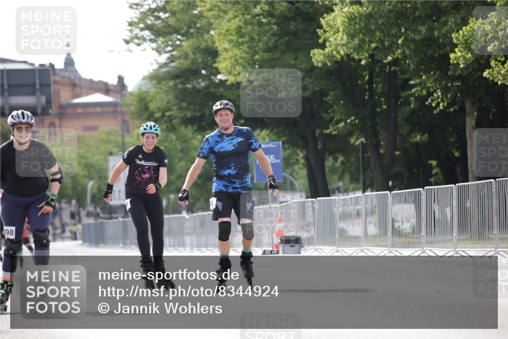 29.06.2025 - hella hamburg halbmarathon Jannik Wohlers http://msf.ph/oto/8344924 29.06.2025 09:03:03 Lombardsbrücke  meine-sportfotos.de