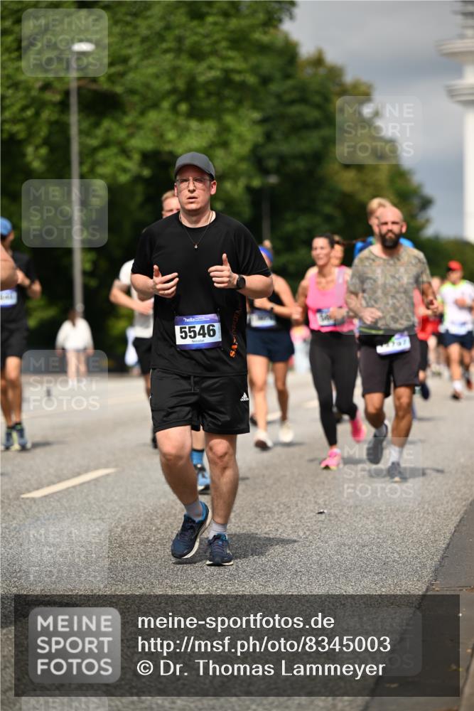 29.06.2025 - hella hamburg halbmarathon Dr. Thomas Lammeyer http://msf.ph/oto/8345003 29.06.2025 10:18:17 Kennedybrücke 1131, 1406, 2990, 3020, 3154, 3728, 3756, 3834, 3939, 5191, 5546, 5670, 6028, 6083, 6089, 7209, 7442, 7802, 7840, 7991, 8001, 8147, 8409, 9663, 9845, 10610, 10977, 11355 meine-sportfotos.de