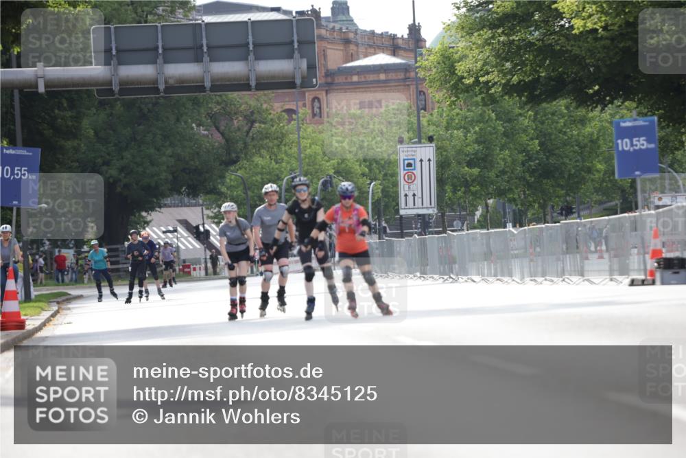 29.06.2025 - hella hamburg halbmarathon Jannik Wohlers http://msf.ph/oto/8345125 29.06.2025 09:03:08 Lombardsbrücke  meine-sportfotos.de