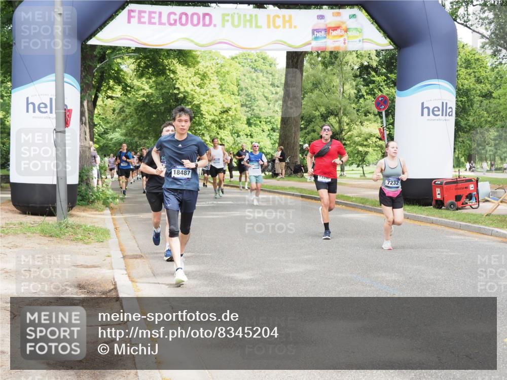 29.06.2025 - hella hamburg halbmarathon MichiJ http://msf.ph/oto/8345204 29.06.2025 10:40:32 Zwischen KM18-KM19 1061, 1499, 2074, 6628, 6877, 6897, 7232, 9065, 9163, 12490, 13803, 15430, 15690, 16357, 16477, 16986, 17130, 18487, 18831, 18915, 19244 meine-sportfotos.de