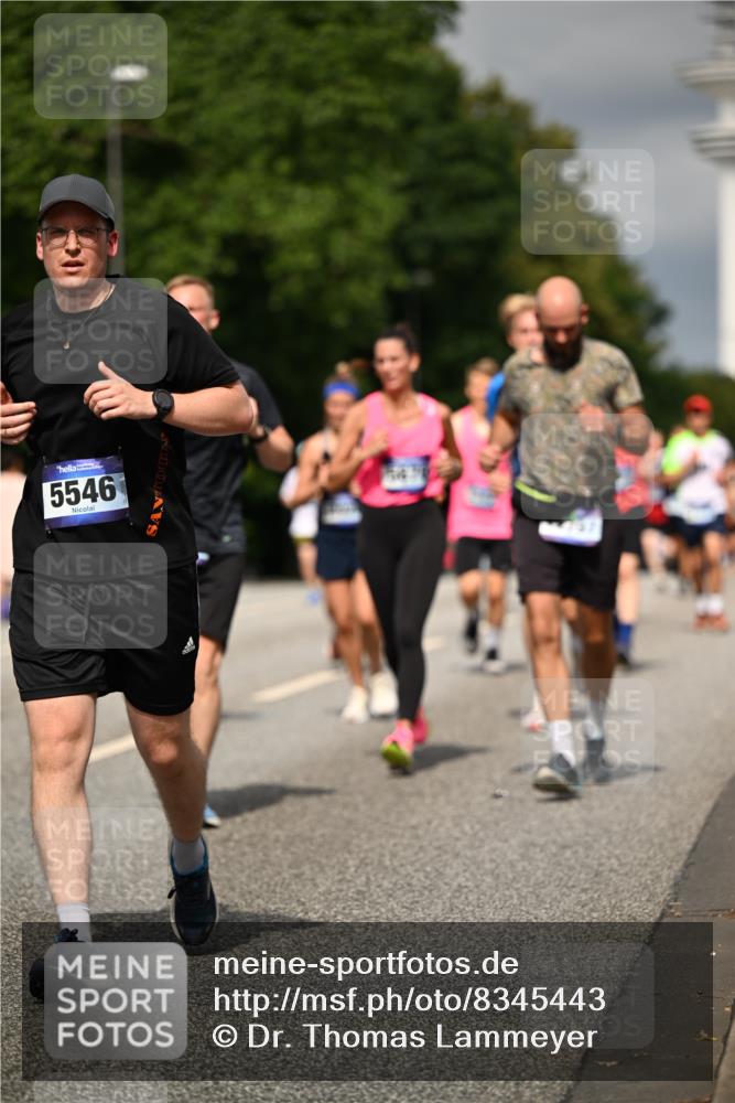 29.06.2025 - hella hamburg halbmarathon Dr. Thomas Lammeyer http://msf.ph/oto/8345443 29.06.2025 10:18:18 Kennedybrücke 1131, 1406, 1480, 2990, 3020, 3154, 3728, 3756, 3834, 3939, 5191, 5546, 5670, 6028, 6083, 6089, 6366, 7209, 7442, 7802, 7840, 7991, 8001, 8147, 8409, 9663, 9845, 10610, 10977, 11355 meine-sportfotos.de