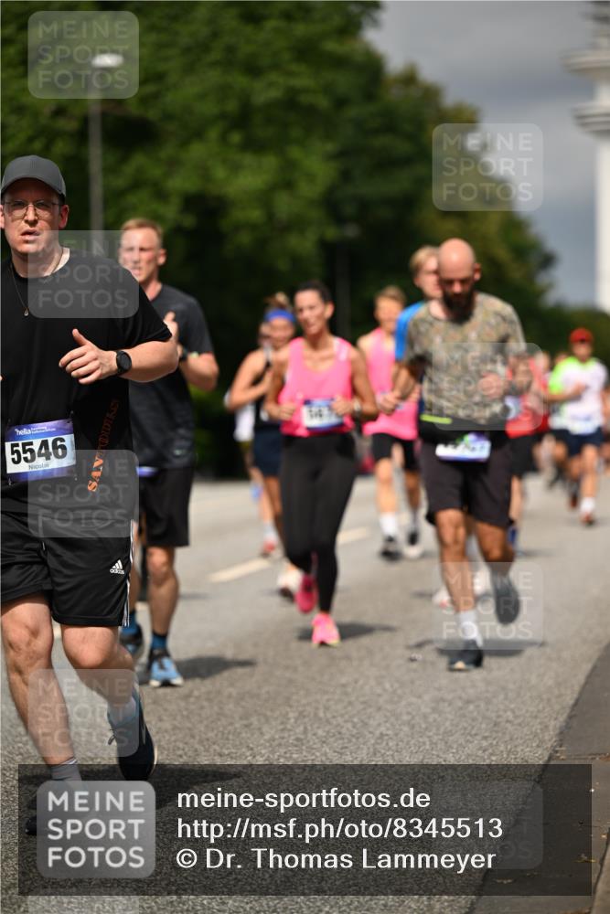 29.06.2025 - hella hamburg halbmarathon Dr. Thomas Lammeyer http://msf.ph/oto/8345513 29.06.2025 10:18:18 Kennedybrücke 1131, 1406, 1480, 2990, 3020, 3154, 3728, 3756, 3834, 3939, 5191, 5546, 5670, 6028, 6083, 6089, 6366, 7209, 7442, 7802, 7840, 7991, 8001, 8147, 8409, 9663, 9845, 10610, 10977, 11355 meine-sportfotos.de