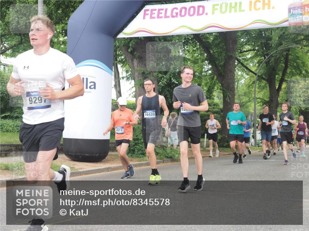 29.06.2025 - hella hamburg halbmarathon KatJ http://msf.ph/oto/8345578 29.06.2025 10:49:31 Zwischen KM18-KM19 1184, 2661, 4511, 5058, 5379, 6142 meine-sportfotos.de