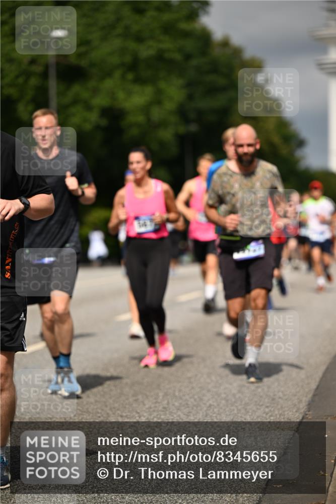 29.06.2025 - hella hamburg halbmarathon Dr. Thomas Lammeyer http://msf.ph/oto/8345655 29.06.2025 10:18:18 Kennedybrücke 1131, 1406, 1480, 2990, 3020, 3154, 3728, 3756, 3834, 3939, 5191, 5546, 5670, 6028, 6083, 6089, 6366, 7209, 7442, 7802, 7840, 7991, 8001, 8147, 8409, 9663, 9845, 10610, 10977, 11355 meine-sportfotos.de