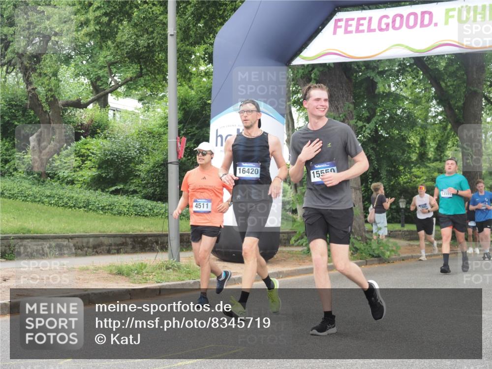 29.06.2025 - hella hamburg halbmarathon KatJ http://msf.ph/oto/8345719 29.06.2025 10:49:32 Zwischen KM18-KM19 1184, 2661, 4511, 5058, 6142, 7869 meine-sportfotos.de