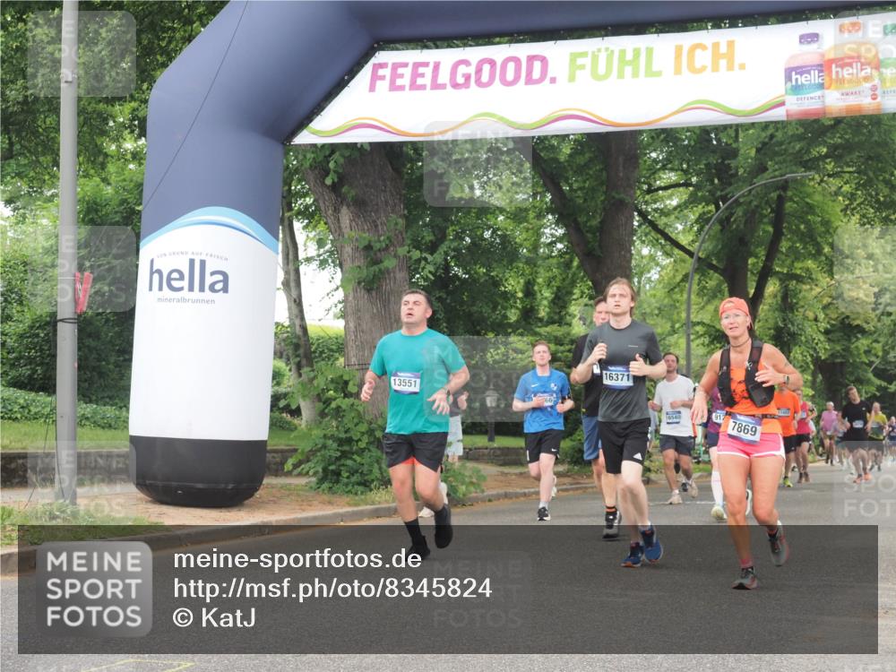 29.06.2025 - hella hamburg halbmarathon KatJ http://msf.ph/oto/8345824 29.06.2025 10:49:34 Zwischen KM18-KM19 1184, 2661, 4511, 6142, 7869 meine-sportfotos.de
