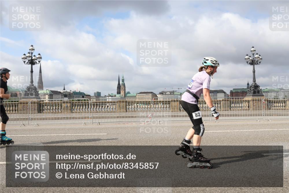 29.06.2025 - hella hamburg halbmarathon Lena Gebhardt http://msf.ph/oto/8345857 29.06.2025 09:09:09 Lombardsbrücke 82 meine-sportfotos.de