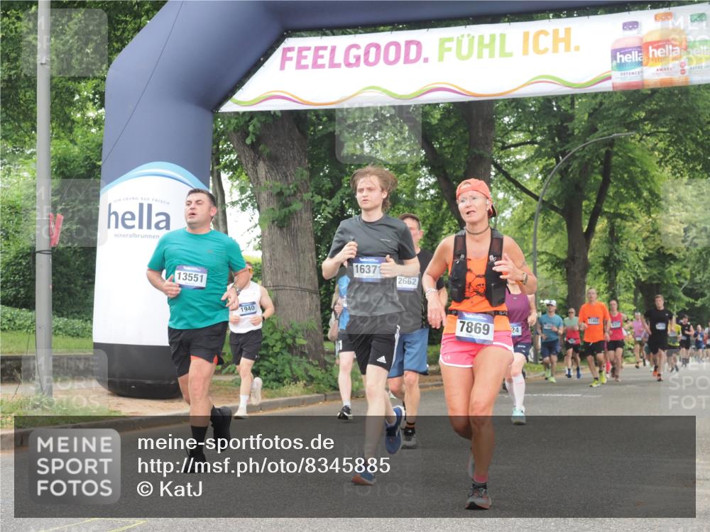 29.06.2025 - hella hamburg halbmarathon KatJ http://msf.ph/oto/8345885 29.06.2025 10:49:35 Zwischen KM18-KM19 1184, 1940, 2661, 4511, 7869 meine-sportfotos.de
