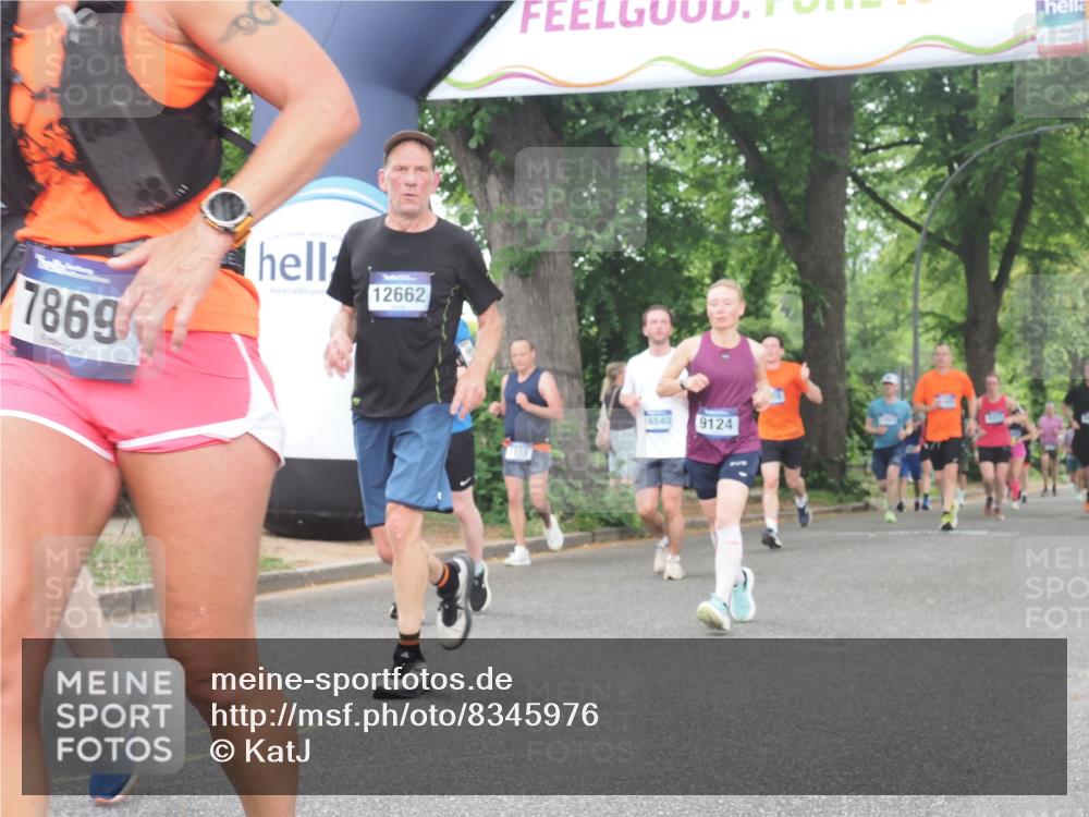 29.06.2025 - hella hamburg halbmarathon KatJ http://msf.ph/oto/8345976 29.06.2025 10:49:36 Zwischen KM18-KM19 1114, 1184, 1940, 4511, 4859, 7869 meine-sportfotos.de
