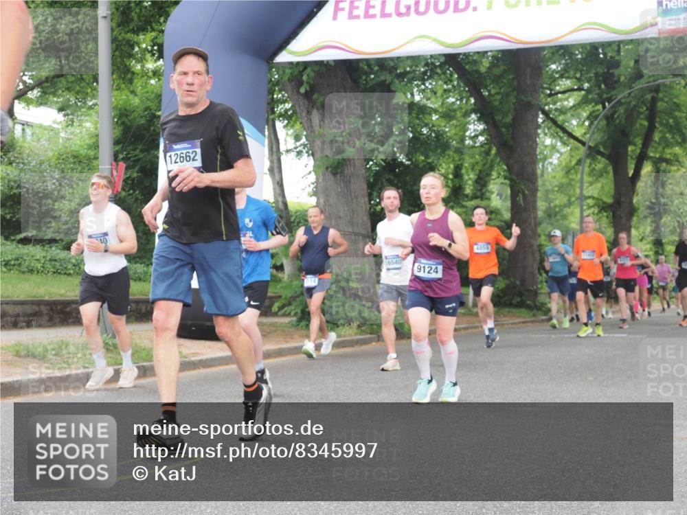 29.06.2025 - hella hamburg halbmarathon KatJ http://msf.ph/oto/8345997 29.06.2025 10:49:36 Zwischen KM18-KM19 1114, 1184, 1940, 4511, 4859, 7869 meine-sportfotos.de