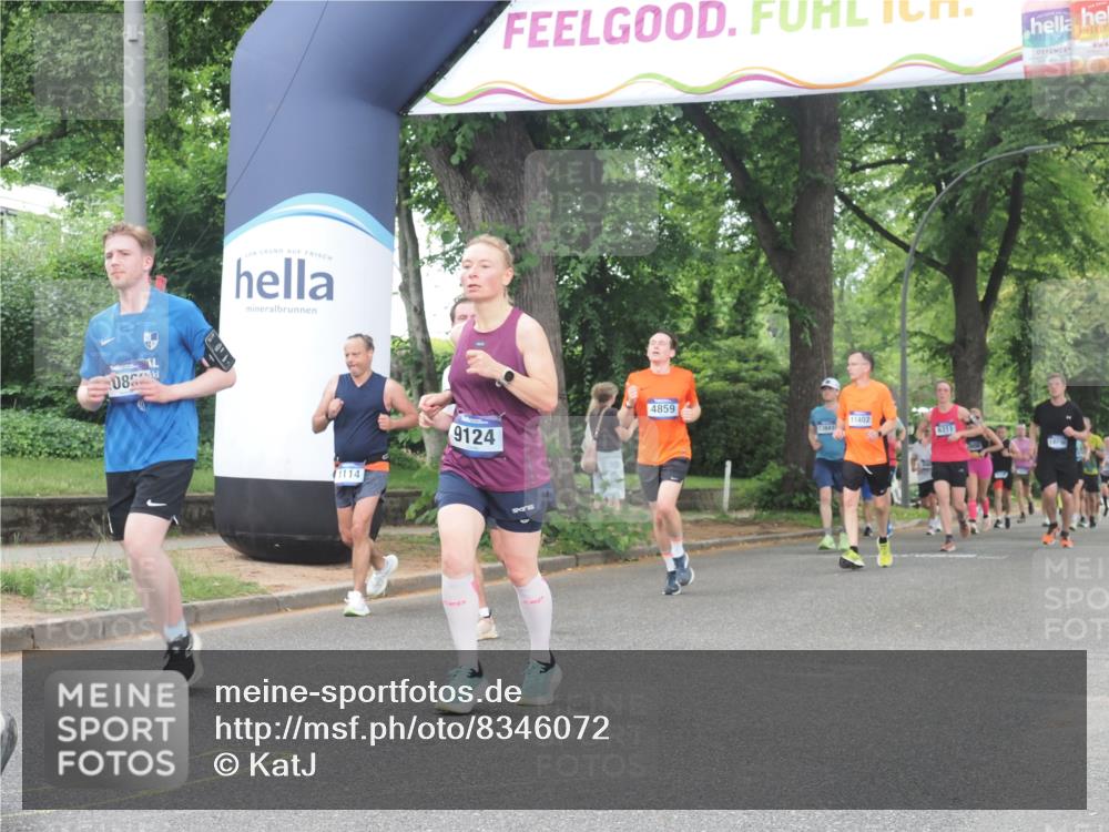 29.06.2025 - hella hamburg halbmarathon KatJ http://msf.ph/oto/8346072 29.06.2025 10:49:37 Zwischen KM18-KM19 1114, 1940, 4511, 4859, 7869 meine-sportfotos.de