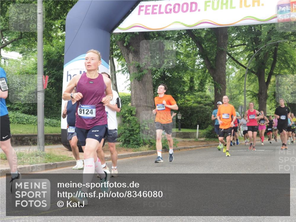 29.06.2025 - hella hamburg halbmarathon KatJ http://msf.ph/oto/8346080 29.06.2025 10:49:38 Zwischen KM18-KM19 1114, 1940, 4511, 4859, 7869 meine-sportfotos.de