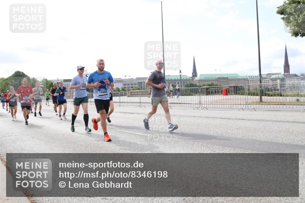 29.06.2025 - hella hamburg halbmarathon Lena Gebhardt http://msf.ph/oto/8346198 29.06.2025 10:13:38 Lombardsbrücke 5232, 13928, 12928, 2055, 15663, 1007, 1131, 1480, 1747, 1859, 2055, 2359, 2721, 2904, 2961, 2987, 3218, 3360, 3728, 3729, 4001, 4187, 4795, 4950, 5232, 5546, 5631, 5719, 6026, 6489, 6710, 6717, 6724, 7346, 7446, 7447, 7460, 7462, 7913, 8279, 8673, 8913, 9128, 9527, 9612, 9631, 10442, 10443, 10977, 11441, 12313, 12492, 12797, 12928, 12929, 13331, 13928, 15085, 15663, 15721, 15722, 15922, 16437, 16491, 17472, 17474, 17985, 17988, 18222, 18231, 18732 meine-sportfotos.de
