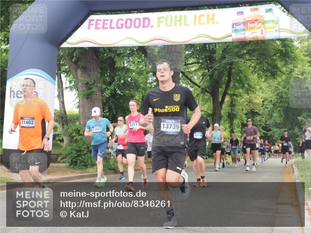 29.06.2025 - hella hamburg halbmarathon KatJ http://msf.ph/oto/8346261 29.06.2025 10:49:41 Zwischen KM18-KM19 1114, 1940, 4859, 6311 meine-sportfotos.de