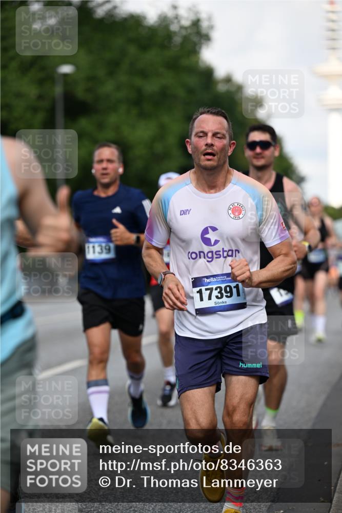 29.06.2025 - hella hamburg halbmarathon Dr. Thomas Lammeyer http://msf.ph/oto/8346363 29.06.2025 09:56:10 Kennedybrücke 1139, 1169, 1220, 1415, 1512, 1604, 2233, 3109, 3124, 3305, 4080, 4691, 4915, 5007, 5011, 5336, 5477, 6373, 6711, 7067, 7191, 7432, 7451, 7865, 7961, 8467, 8852, 9444, 10099, 10251, 10493, 10741, 10796 meine-sportfotos.de