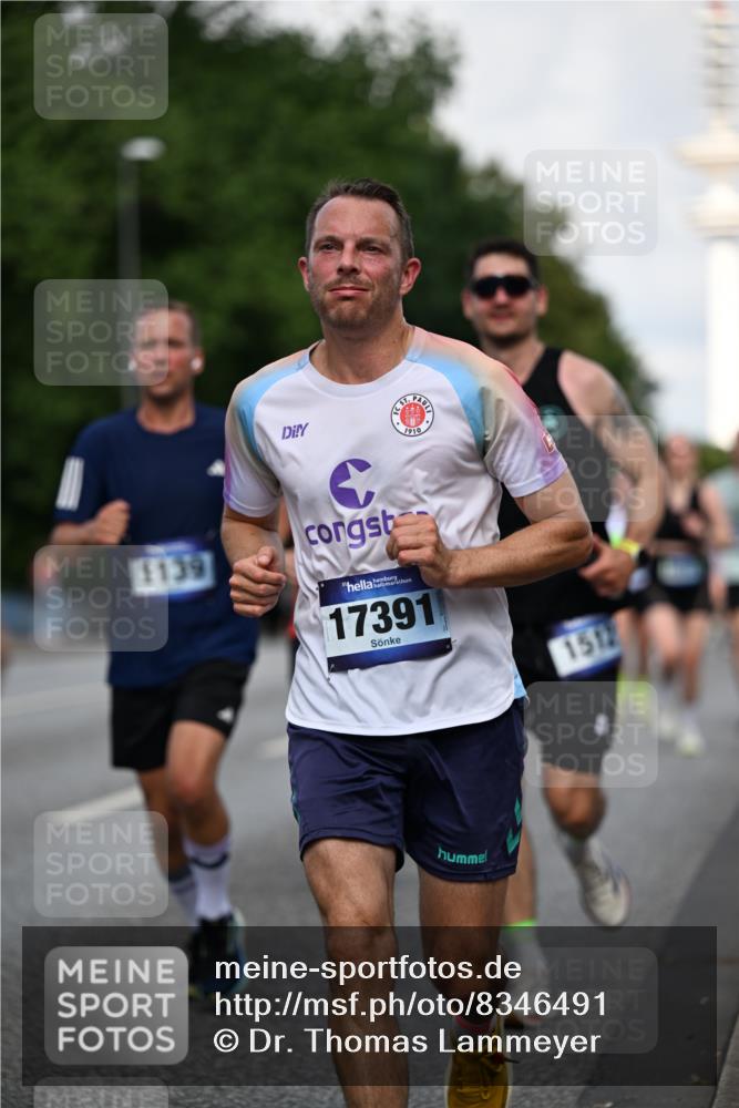 29.06.2025 - hella hamburg halbmarathon Dr. Thomas Lammeyer http://msf.ph/oto/8346491 29.06.2025 09:56:10 Kennedybrücke 1139, 1169, 1220, 1415, 1512, 1604, 2233, 3109, 3124, 3305, 4080, 4691, 4915, 5007, 5011, 5336, 5477, 6373, 6711, 7067, 7191, 7432, 7451, 7865, 7961, 8467, 8852, 9444, 10099, 10251, 10493, 10741, 10796 meine-sportfotos.de