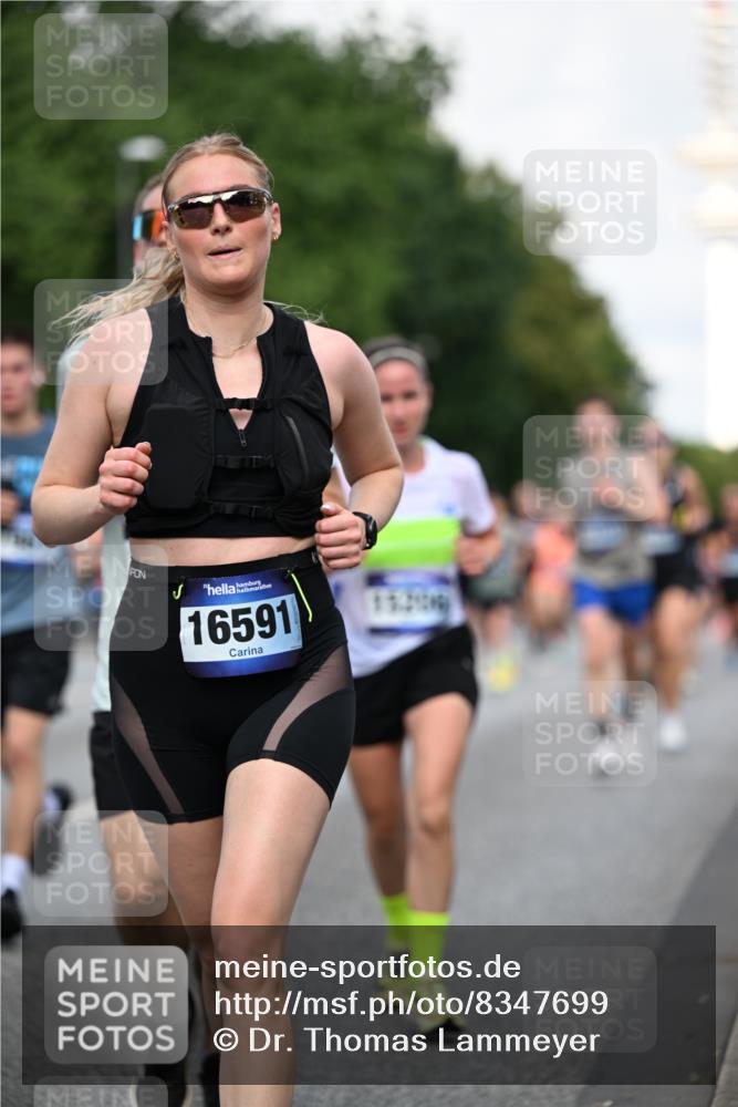 29.06.2025 - hella hamburg halbmarathon Dr. Thomas Lammeyer http://msf.ph/oto/8347699 29.06.2025 09:56:15 Kennedybrücke 1139, 1169, 1220, 1415, 1468, 1512, 1604, 2233, 3109, 3124, 3305, 4080, 4497, 4691, 4915, 5007, 5011, 5476, 5477, 7067, 7191, 7432, 7451, 7865, 7961, 8467, 8852, 10099, 10251, 10741, 10796 meine-sportfotos.de
