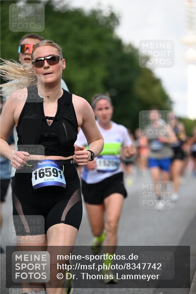 29.06.2025 - hella hamburg halbmarathon Dr. Thomas Lammeyer http://msf.ph/oto/8347742 29.06.2025 09:56:15 Kennedybrücke 1139, 1169, 1220, 1415, 1468, 1512, 1604, 2233, 3109, 3124, 3305, 4080, 4497, 4691, 4915, 5007, 5011, 5476, 5477, 7067, 7191, 7432, 7451, 7865, 7961, 8467, 8852, 10099, 10251, 10741, 10796 meine-sportfotos.de
