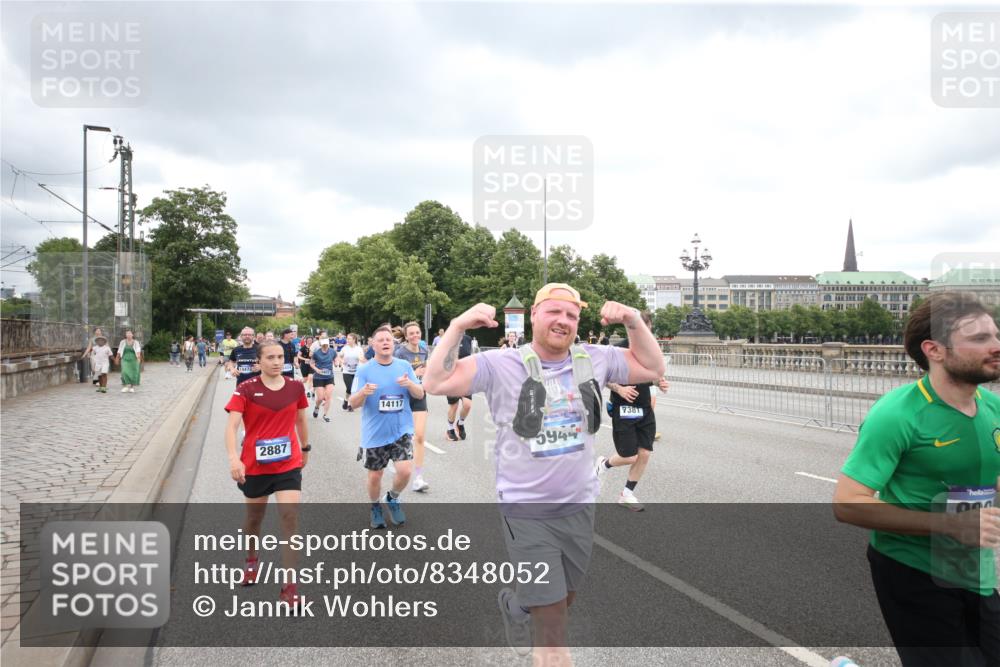 29.06.2025 - hella hamburg halbmarathon Jannik Wohlers http://msf.ph/oto/8348052 29.06.2025 10:56:27 Lombardsbrücke 1207, 2932, 3348, 3387, 3418, 3485, 3516, 3517, 4094, 4118, 4568, 4569, 5589, 5911, 5944, 6284, 6348, 6349, 7381, 7416, 7417, 8150, 8197, 9172, 9210, 9402, 9404, 9517, 9902, 9905, 10016, 10138, 10309, 10450, 10632, 11047, 12328, 12345, 12354, 12828, 12993, 13108, 13194, 13273, 13276, 13671, 13801, 13834, 14117, 14472, 14711, 15215, 15630, 15748, 15823 meine-sportfotos.de