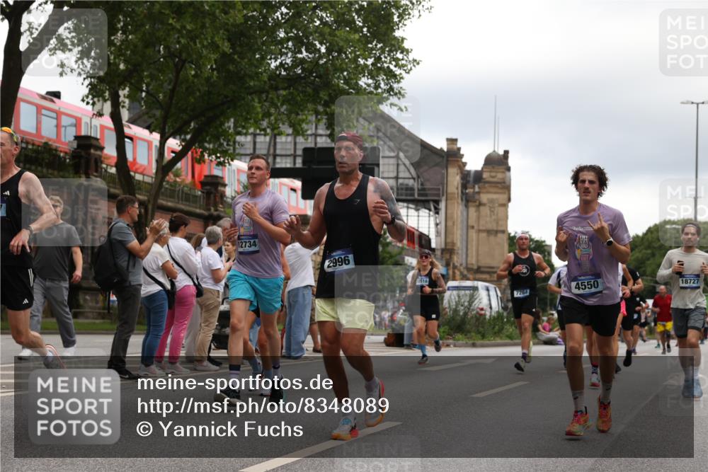 29.06.2025 - hella hamburg halbmarathon Yannick Fuchs http://msf.ph/oto/8348089 29.06.2025 10:52:32 20KM 1319, 1833, 2159, 2250, 2619, 2711, 2996, 4550, 4767, 5675, 6592, 6860, 7659, 7856, 8089, 8392, 9156, 9353, 9553, 9555, 9835, 10020, 10268, 10319, 10518, 10539, 10703, 11394, 11605, 11808, 11846, 12495, 12734, 12735, 12809, 13287, 13512, 13654, 13694, 14355, 14673, 15197, 16189, 16206, 16409, 16922, 16924, 17531, 17665, 17782, 17814, 17839, 17931, 17967, 18556, 18682, 18727, 18833, 18985, 19002, 19003 meine-sportfotos.de