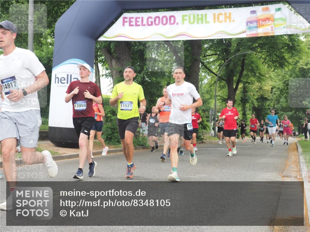 29.06.2025 - hella hamburg halbmarathon KatJ http://msf.ph/oto/8348105 29.06.2025 10:50:08 Zwischen KM18-KM19 1427, 7243 meine-sportfotos.de