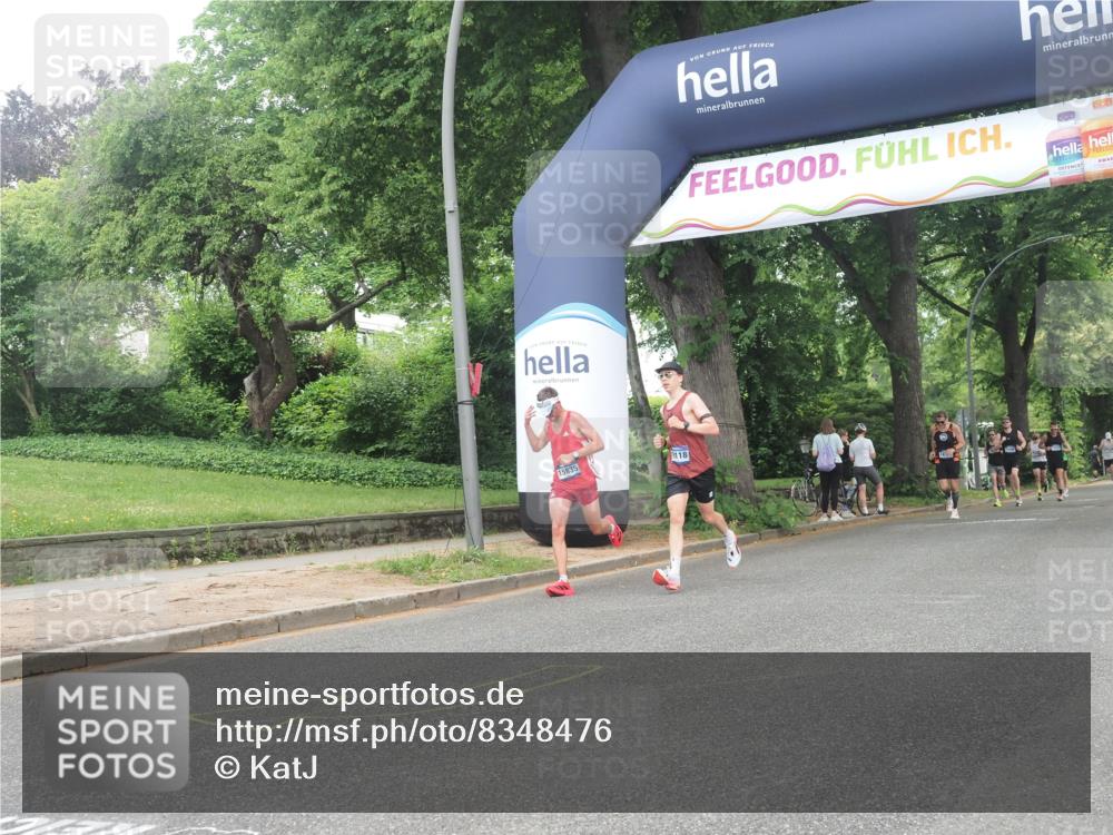 29.06.2025 - hella hamburg halbmarathon KatJ http://msf.ph/oto/8348476 29.06.2025 10:20:44 Zwischen KM18-KM19  meine-sportfotos.de