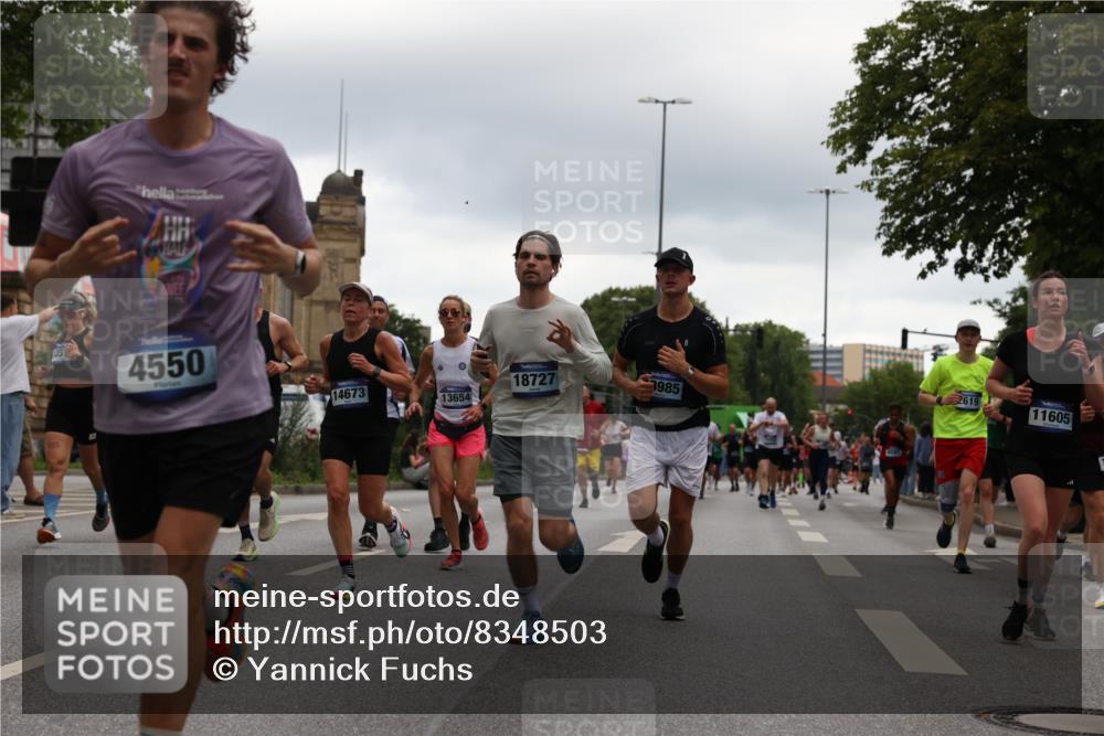 29.06.2025 - hella hamburg halbmarathon Yannick Fuchs http://msf.ph/oto/8348503 29.06.2025 10:52:33 20KM 1319, 1833, 2159, 2250, 2619, 2711, 2996, 4550, 4767, 5675, 6860, 7659, 7856, 8089, 8392, 9156, 9353, 9553, 9555, 9835, 10020, 10268, 10319, 10518, 10539, 10703, 10915, 11394, 11605, 11808, 11846, 12495, 12734, 12735, 12809, 13287, 13512, 13654, 13694, 14355, 14673, 15197, 16189, 16206, 16409, 16922, 16924, 17531, 17665, 17782, 17810, 17814, 17839, 17852, 17931, 17967, 18556, 18682, 18727, 18833, 18985, 19002, 19003 meine-sportfotos.de