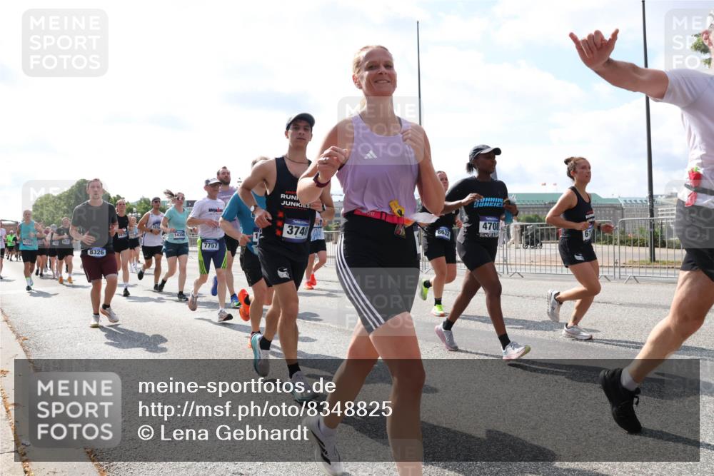 29.06.2025 - hella hamburg halbmarathon Lena Gebhardt http://msf.ph/oto/8348825 29.06.2025 10:01:02 Lombardsbrücke 13207, 8326, 1016, 14306, 7757, 3740, 8632, 4708, 61, 1130, 1387, 1420, 1583, 1611, 1726, 2006, 2091, 2236, 2354, 2363, 2474, 2490, 2936, 3059, 3141, 3625, 3740, 3983, 4068, 4238, 4249, 4370, 4616, 4708, 5033, 5418, 5870, 6138, 6147, 0000, 6443, 6487, 6531, 6591, 6714, 6757, 6835, 7658, 7757, 7759, 7761, 7846, 8045, 8046, 8255, 8326, 8478, 8632, 8923, 9124, 9553, 9555, 9577, 9932, 10074, 10188, 10271, 10383, 10599, 11465 meine-sportfotos.de